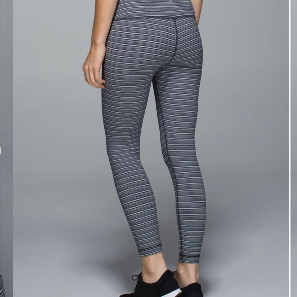 Lululemon High Times Pant in Textured black deep coal sz 6 - Picture 4 of 11